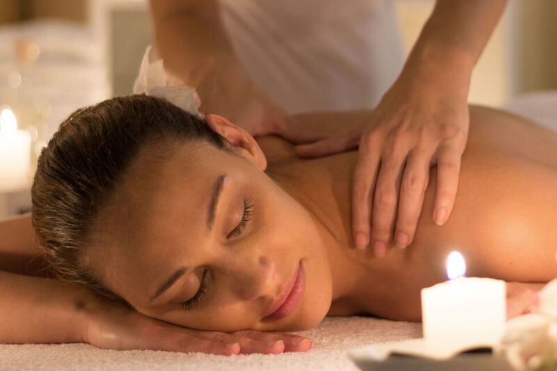 Ayurveda Flow massage treatment